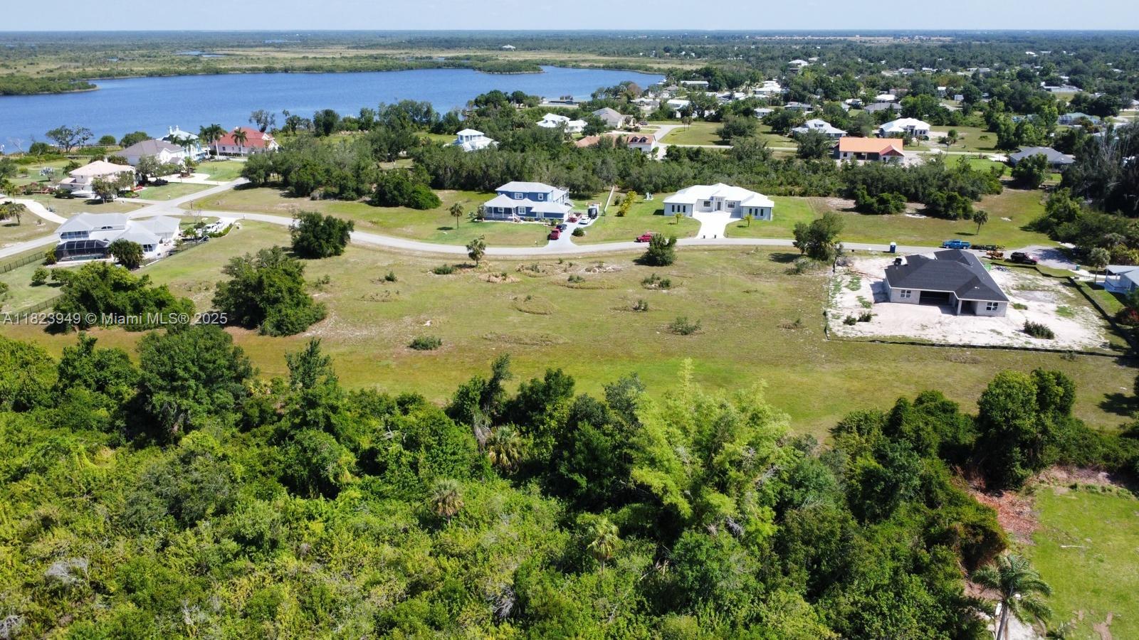 Punta Gorda - Land