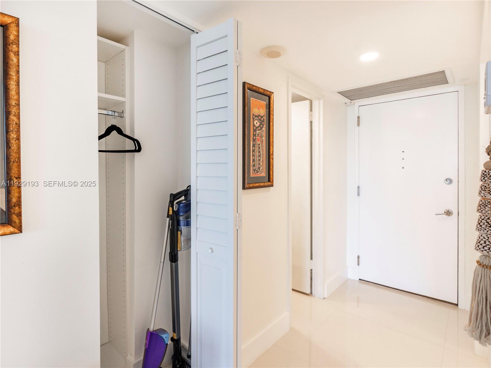 ARLEN BEACH CONDO - Residential Lease