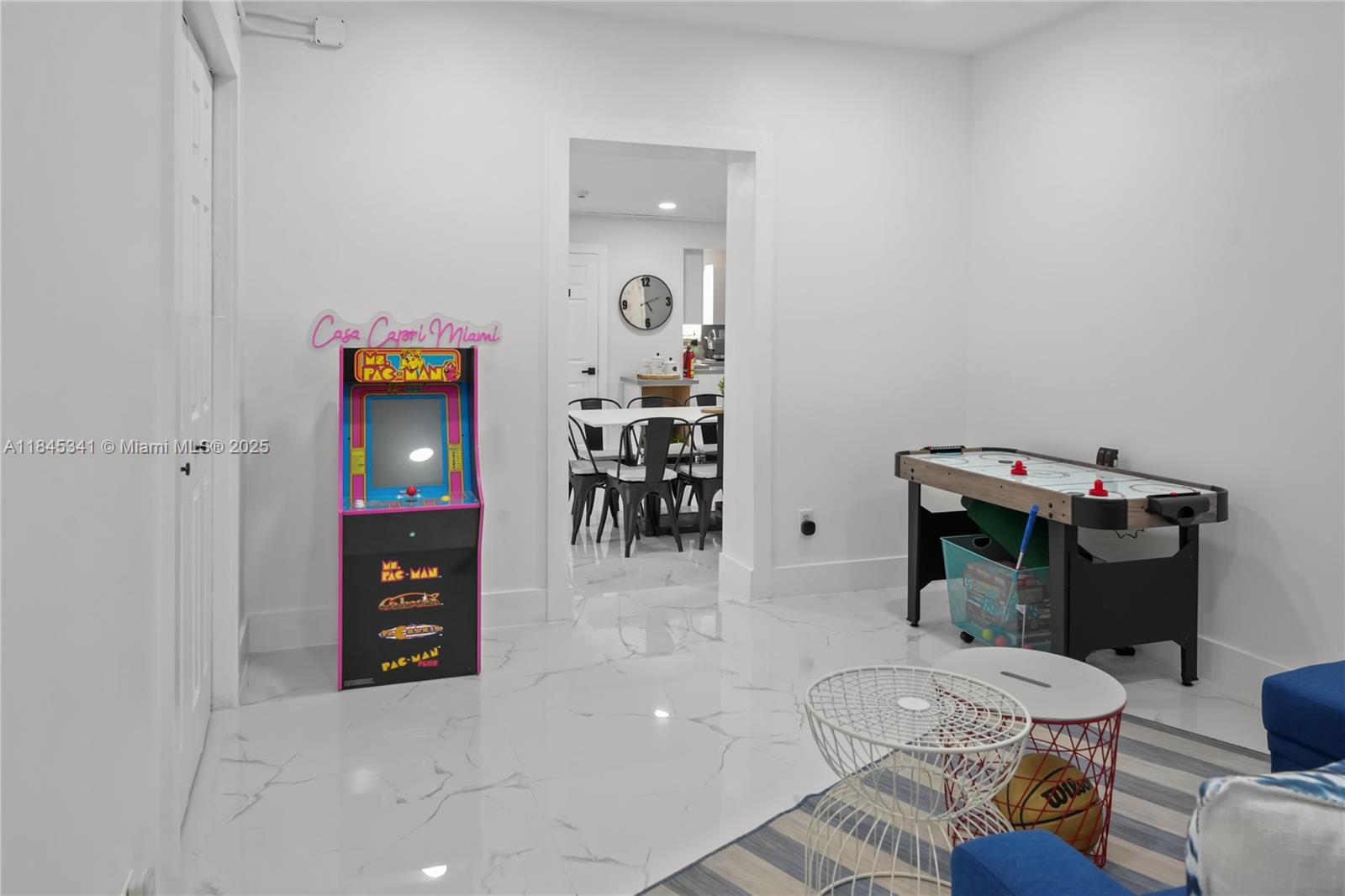 MIAMI GATEWAY REVISED - Residential Lease