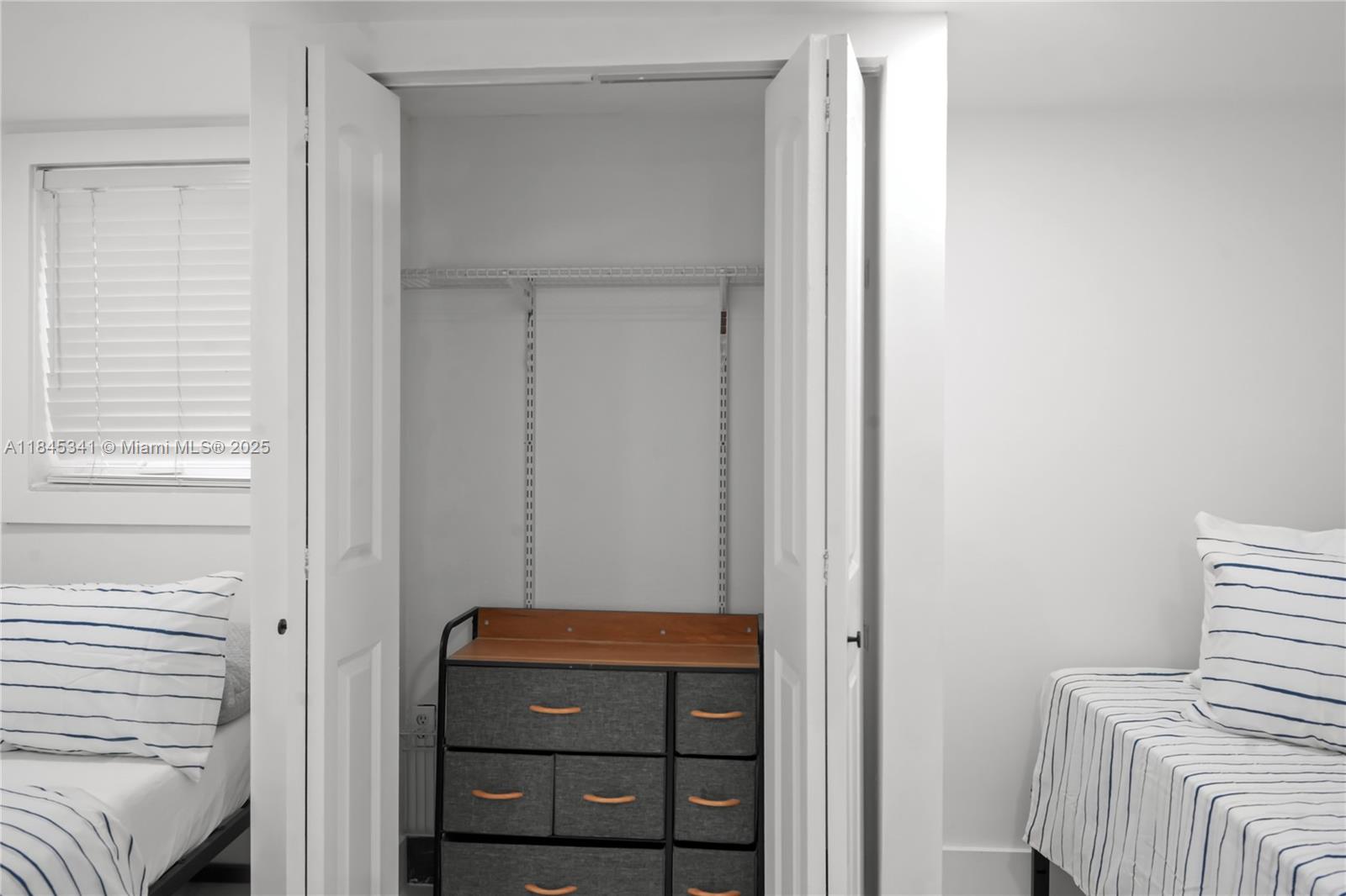 MIAMI GATEWAY REVISED - Residential Lease