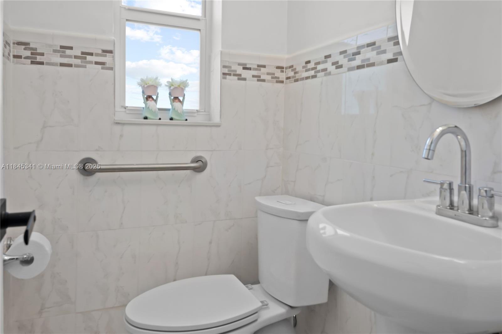 MIAMI GATEWAY REVISED - Residential Lease