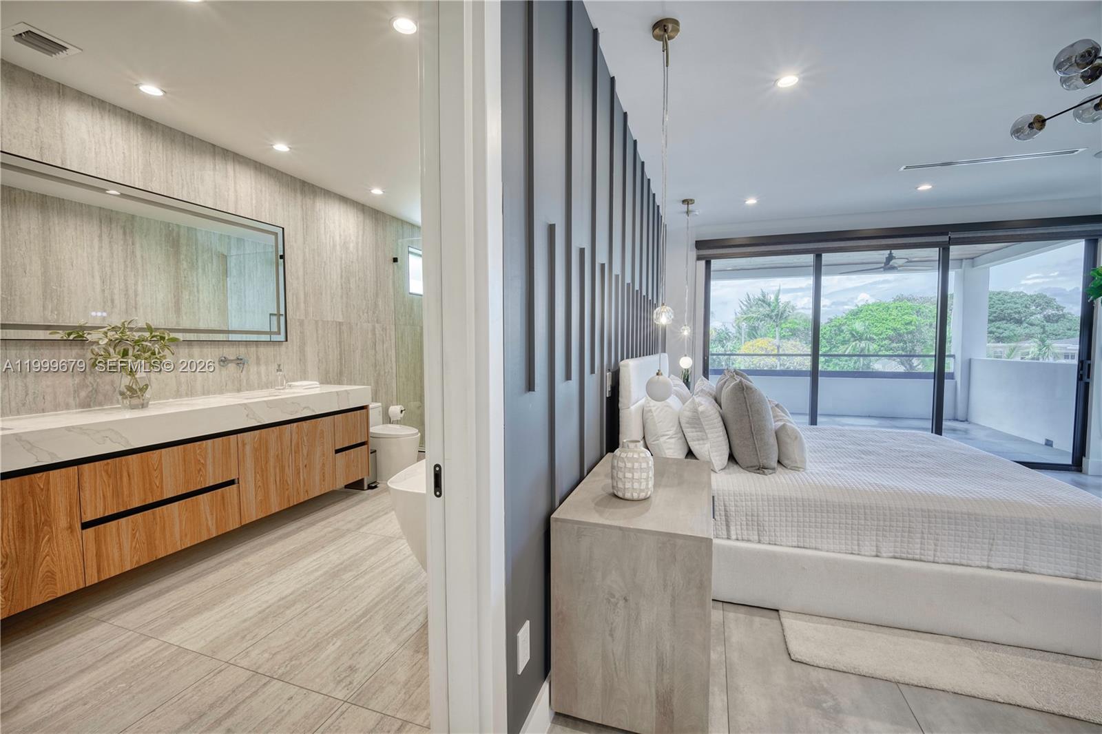 LAUDERDALE BEACH - Residential