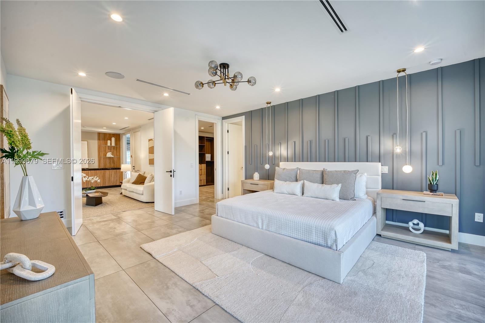 LAUDERDALE BEACH - Residential