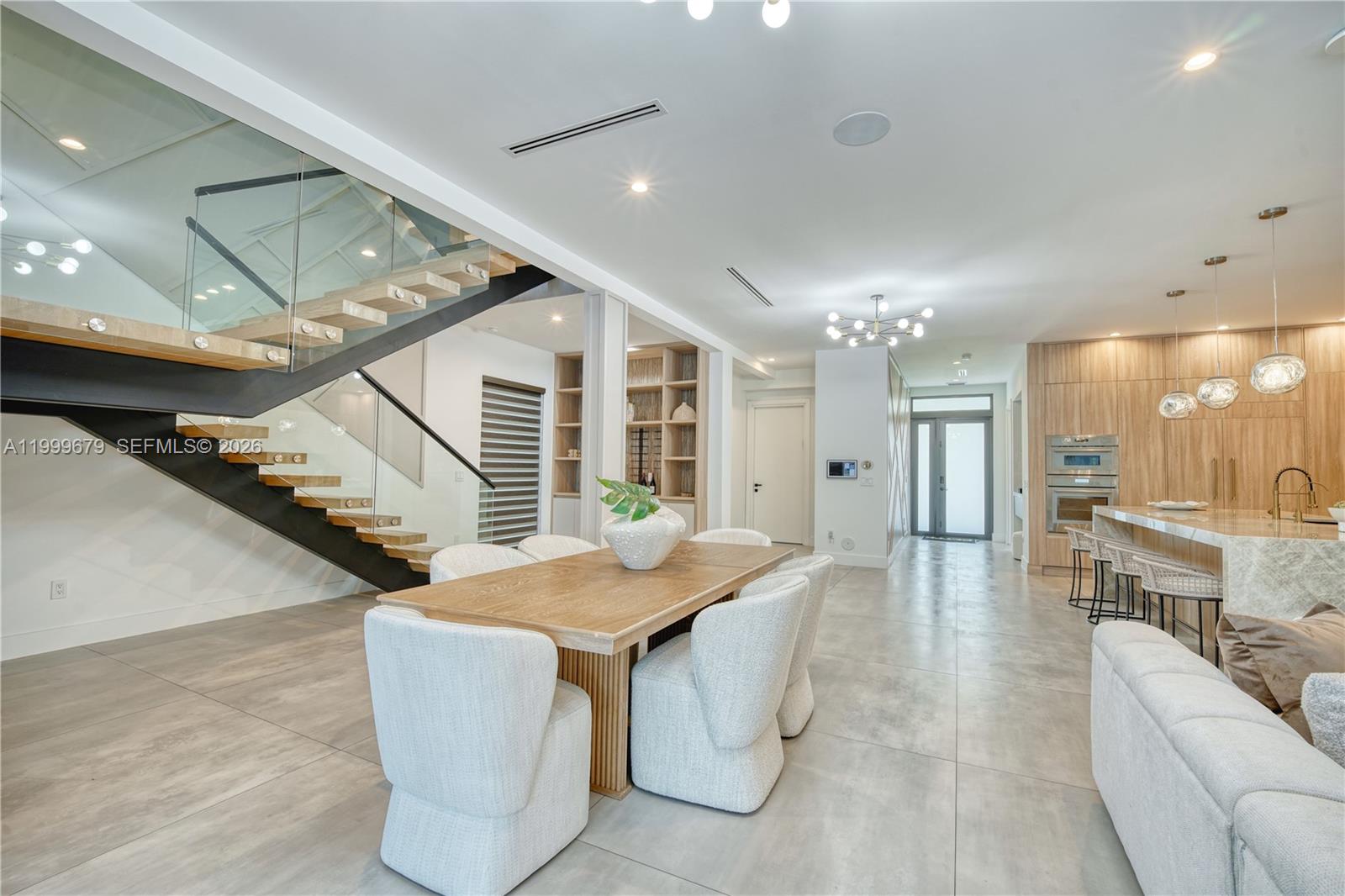 LAUDERDALE BEACH - Residential