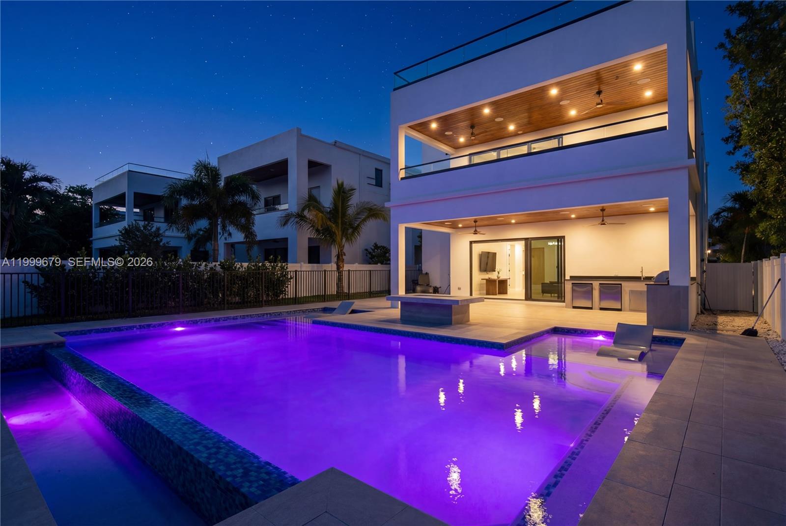 LAUDERDALE BEACH - Residential