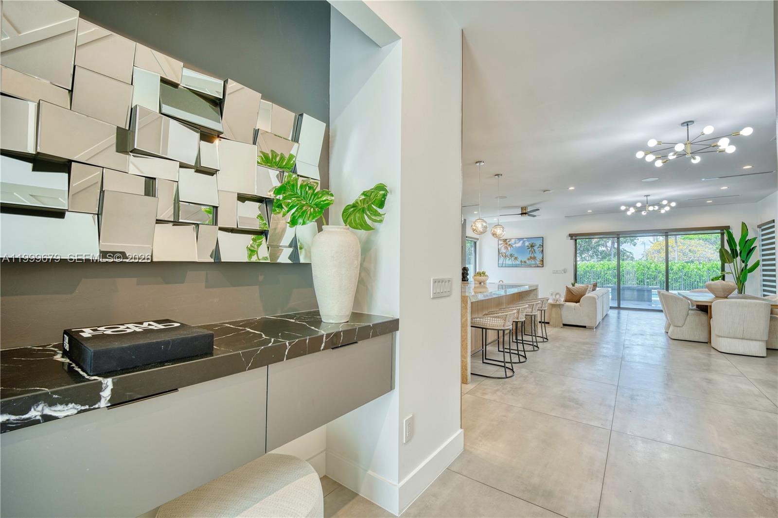 LAUDERDALE BEACH - Residential