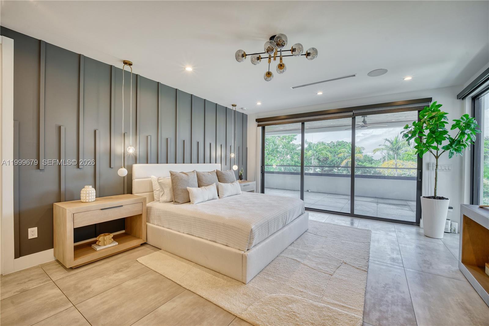 LAUDERDALE BEACH - Residential