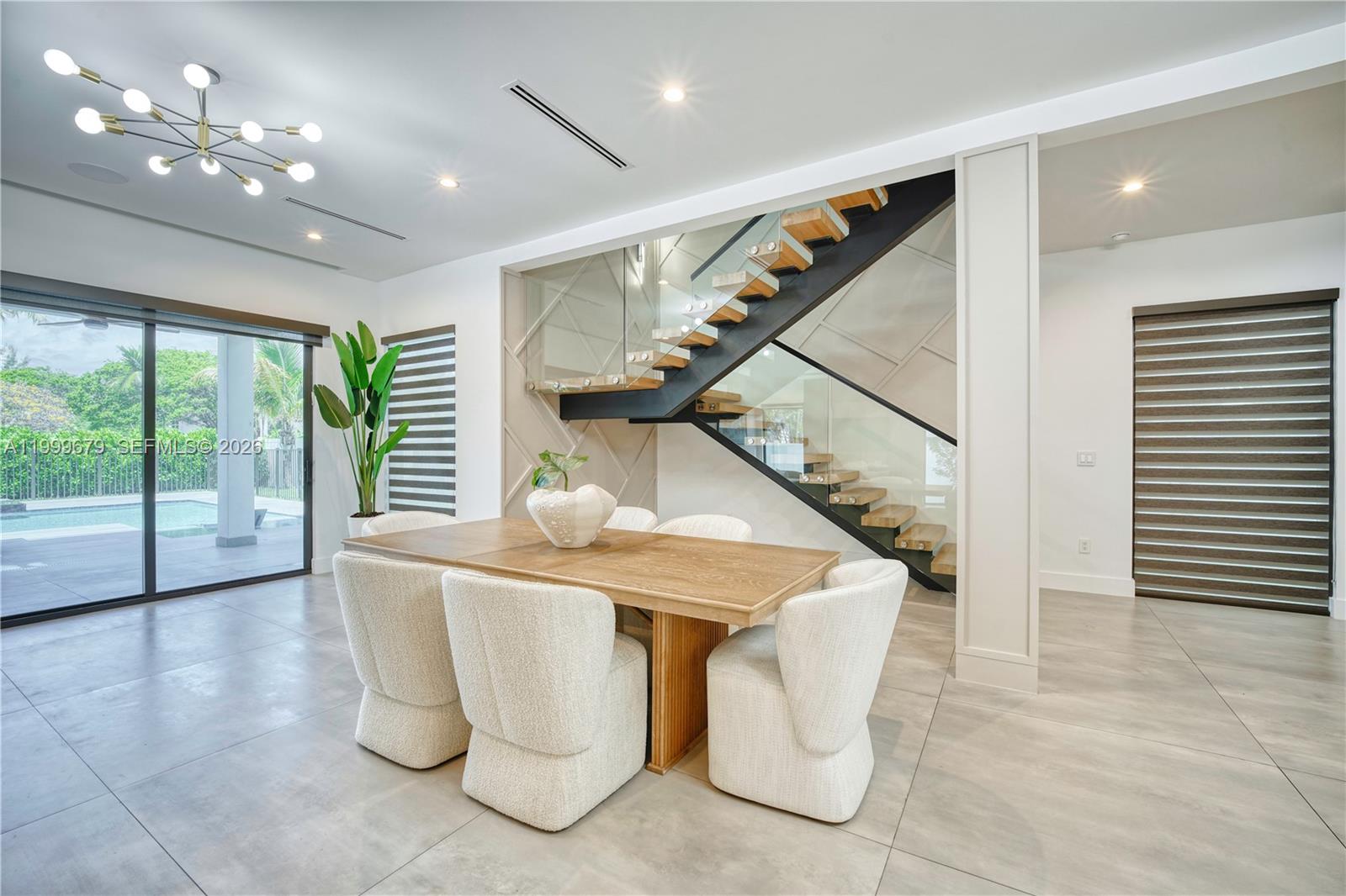 LAUDERDALE BEACH - Residential