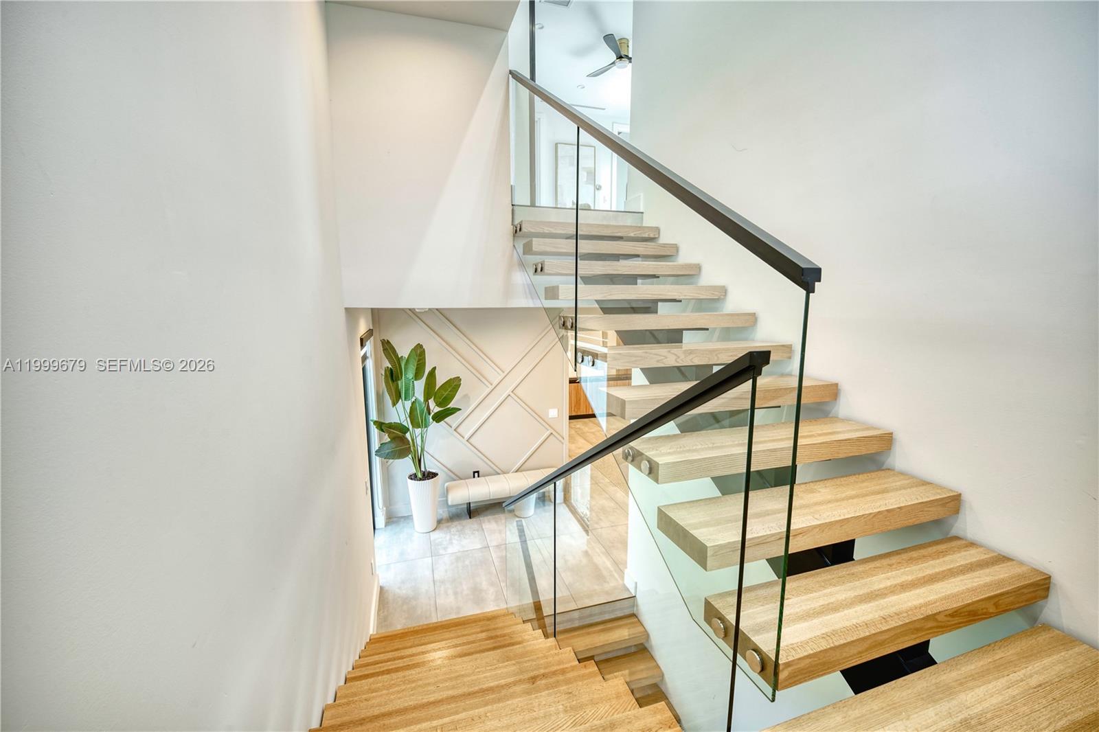 LAUDERDALE BEACH - Residential