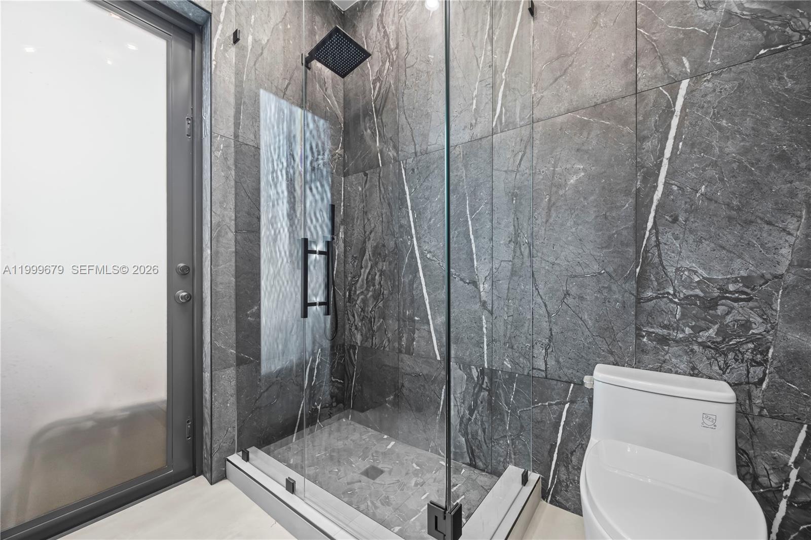 LAUDERDALE BEACH - Residential