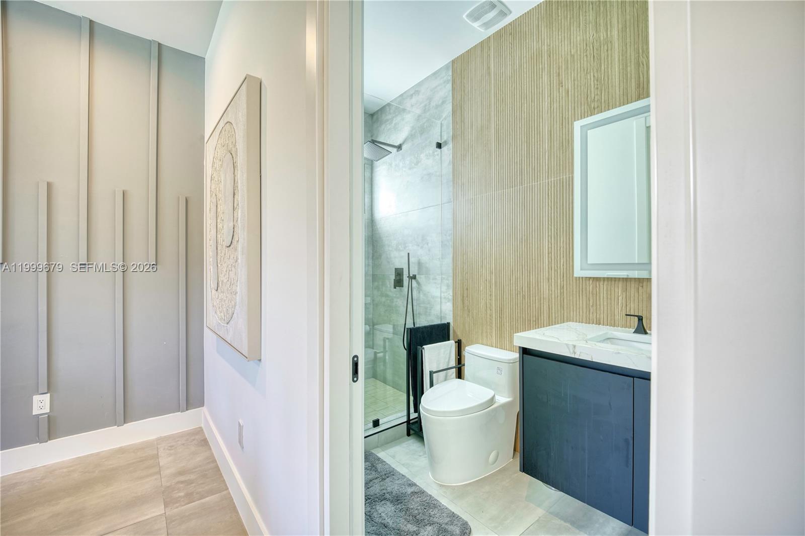 LAUDERDALE BEACH - Residential