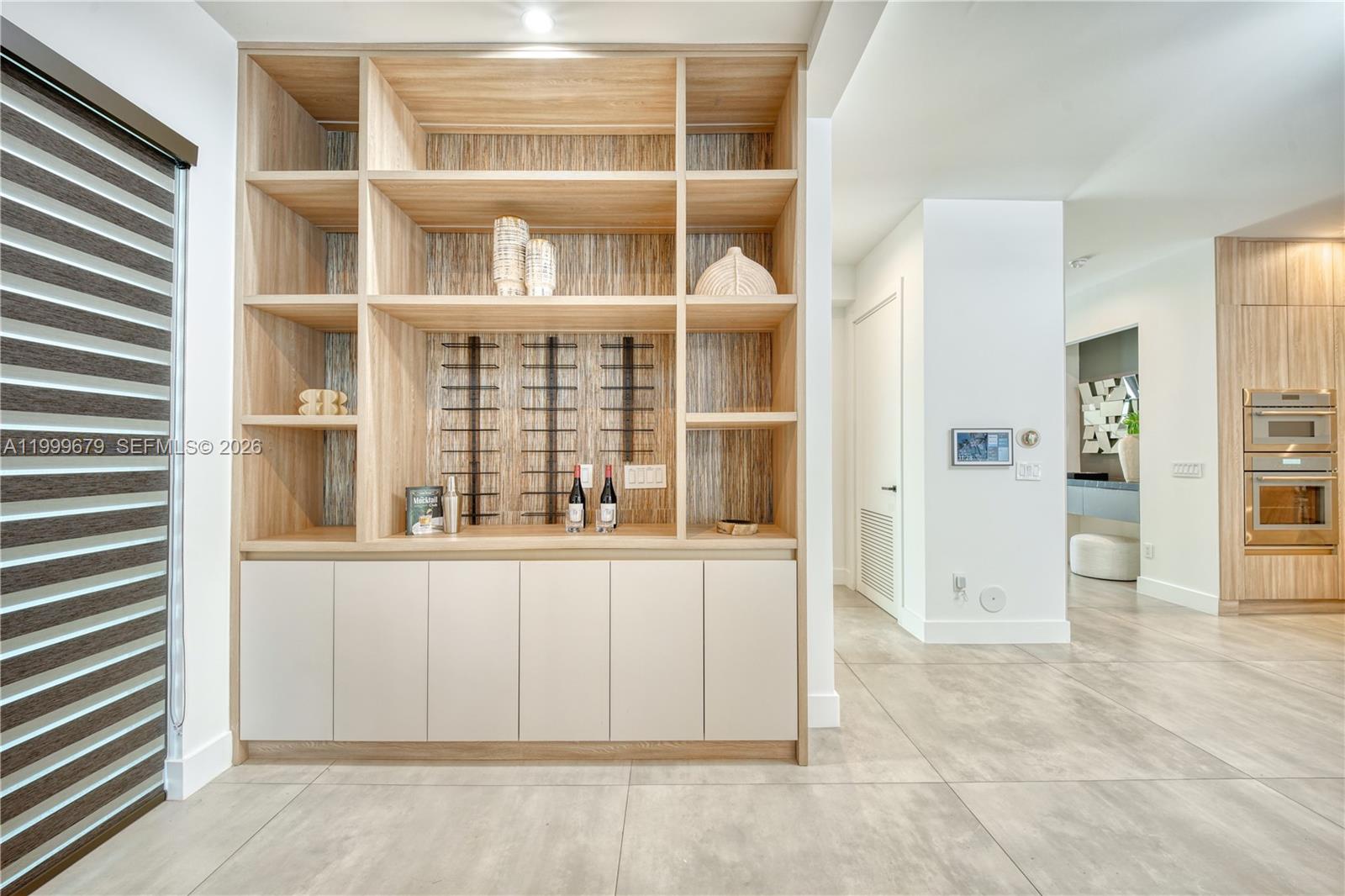 LAUDERDALE BEACH - Residential