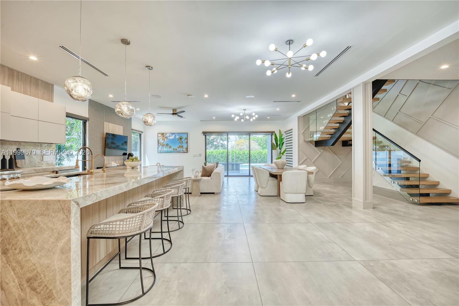 LAUDERDALE BEACH - Residential