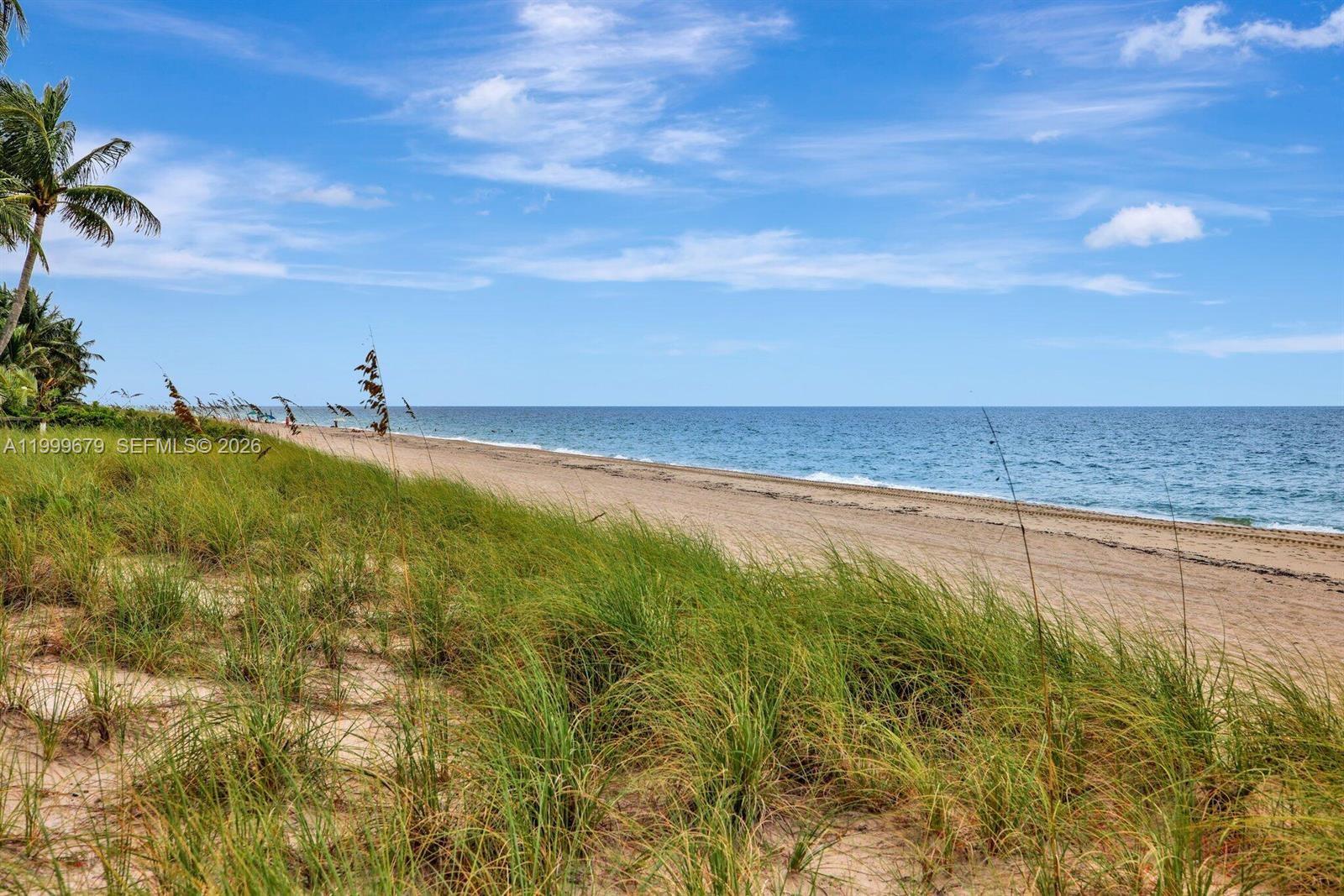 LAUDERDALE BEACH - Residential