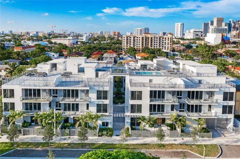 Photo of 529 SW 11th St #203, Miami, FL 33129 (MLS # A11890673)
