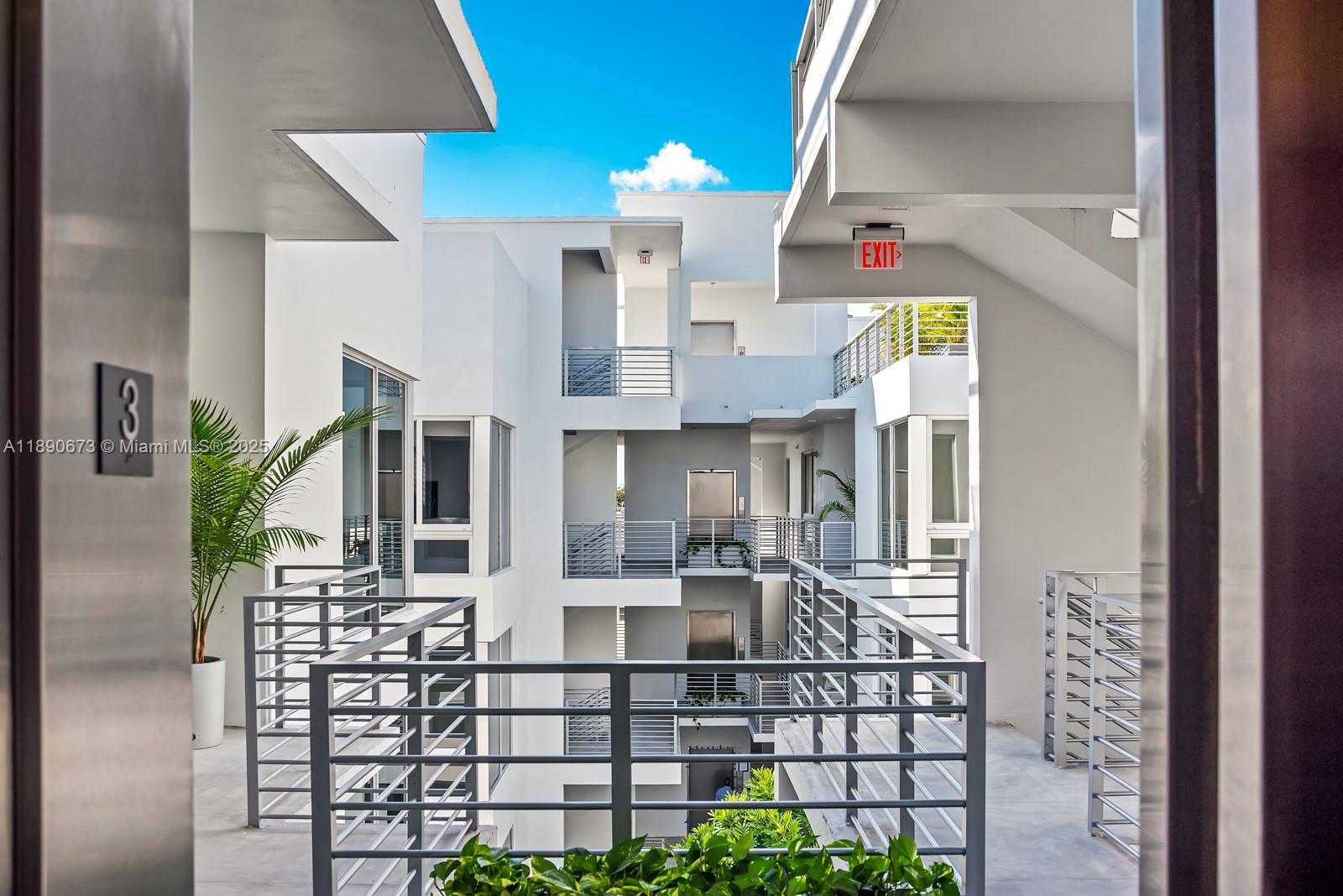 MAP OF MIAMI DADE CO. FL. - Residential