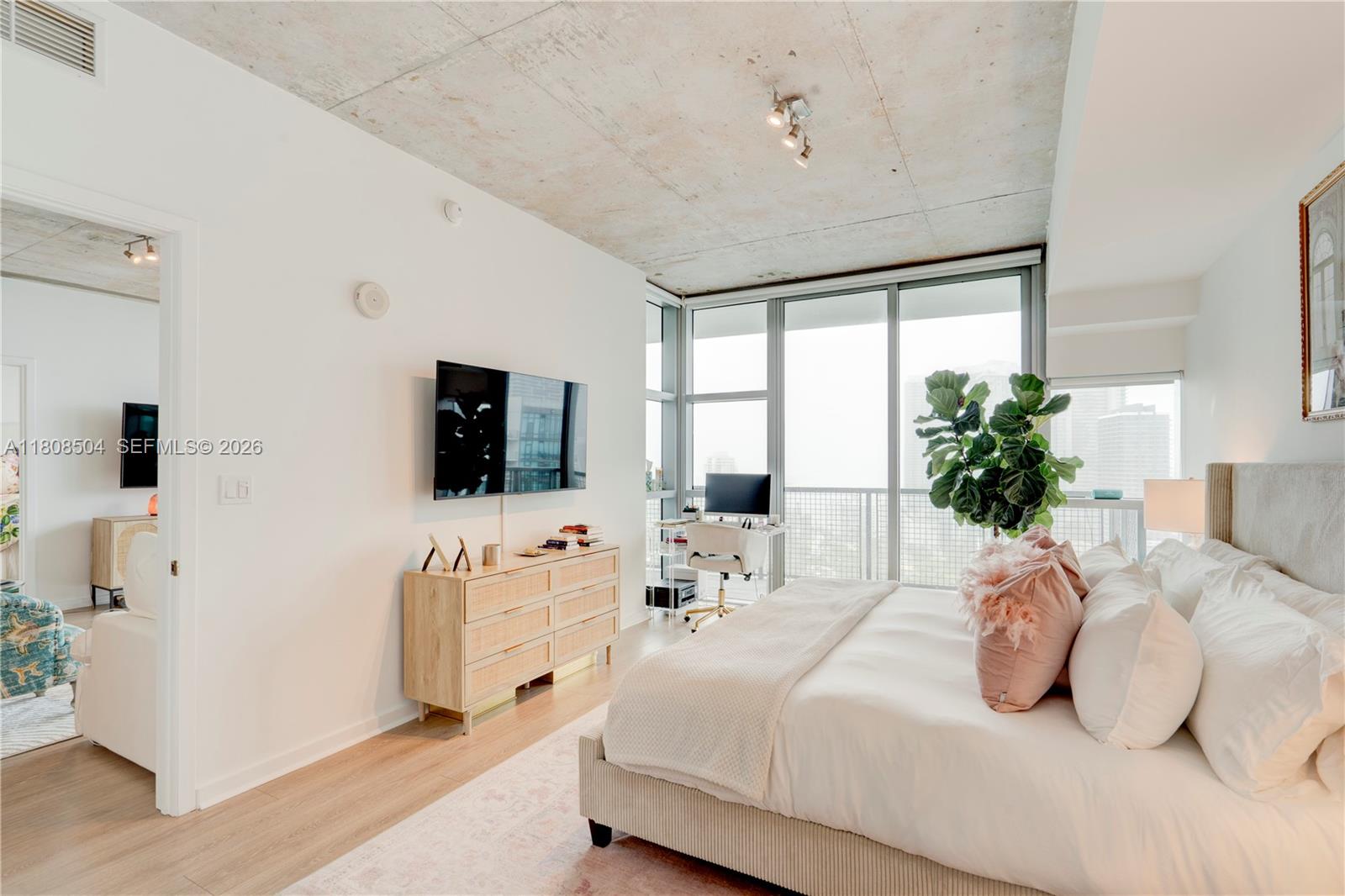 FOUR MIDTOWN MIAMI CONDO - Residential