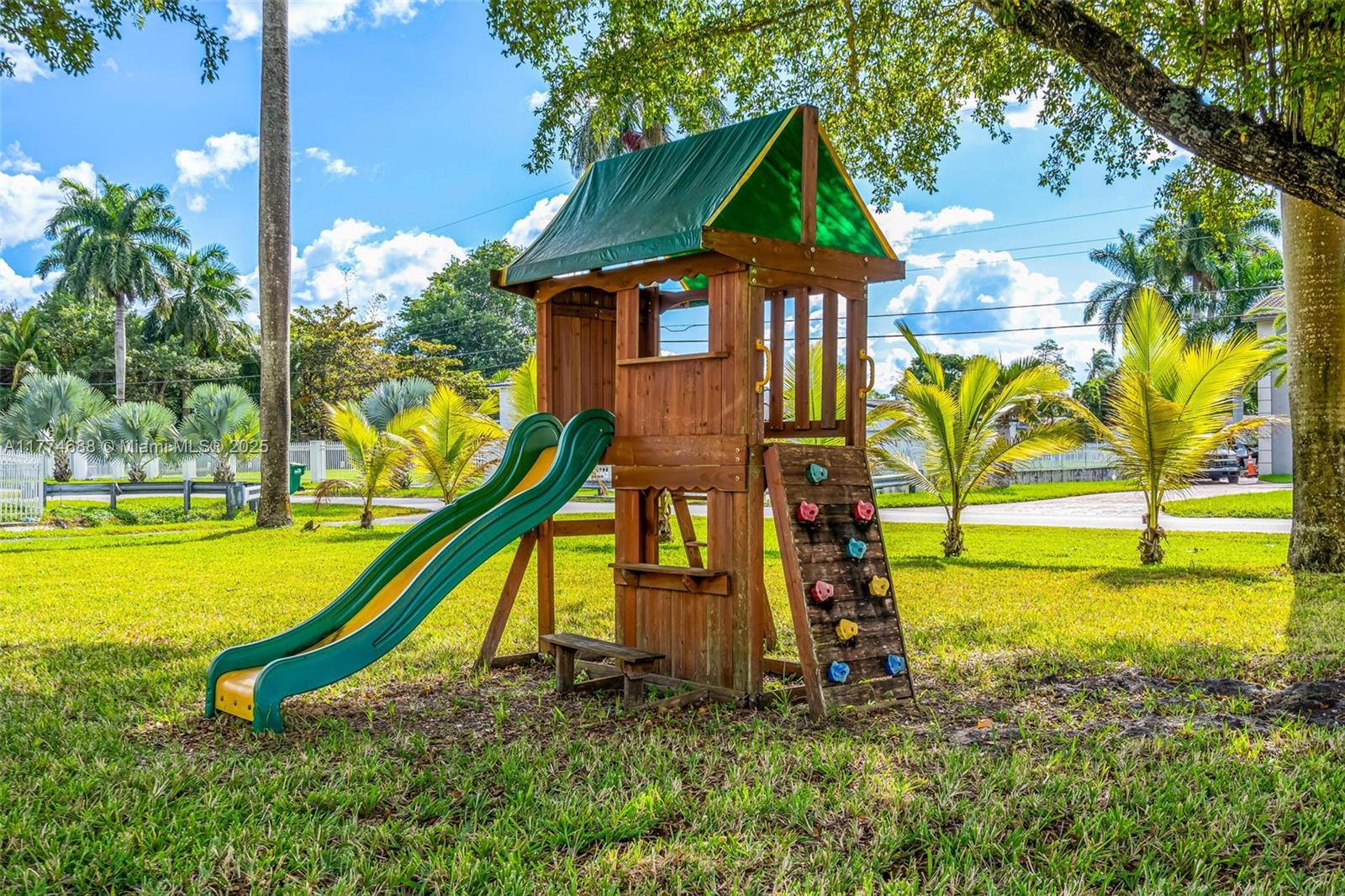 BISC GARDENS SEC B - Residential Lease