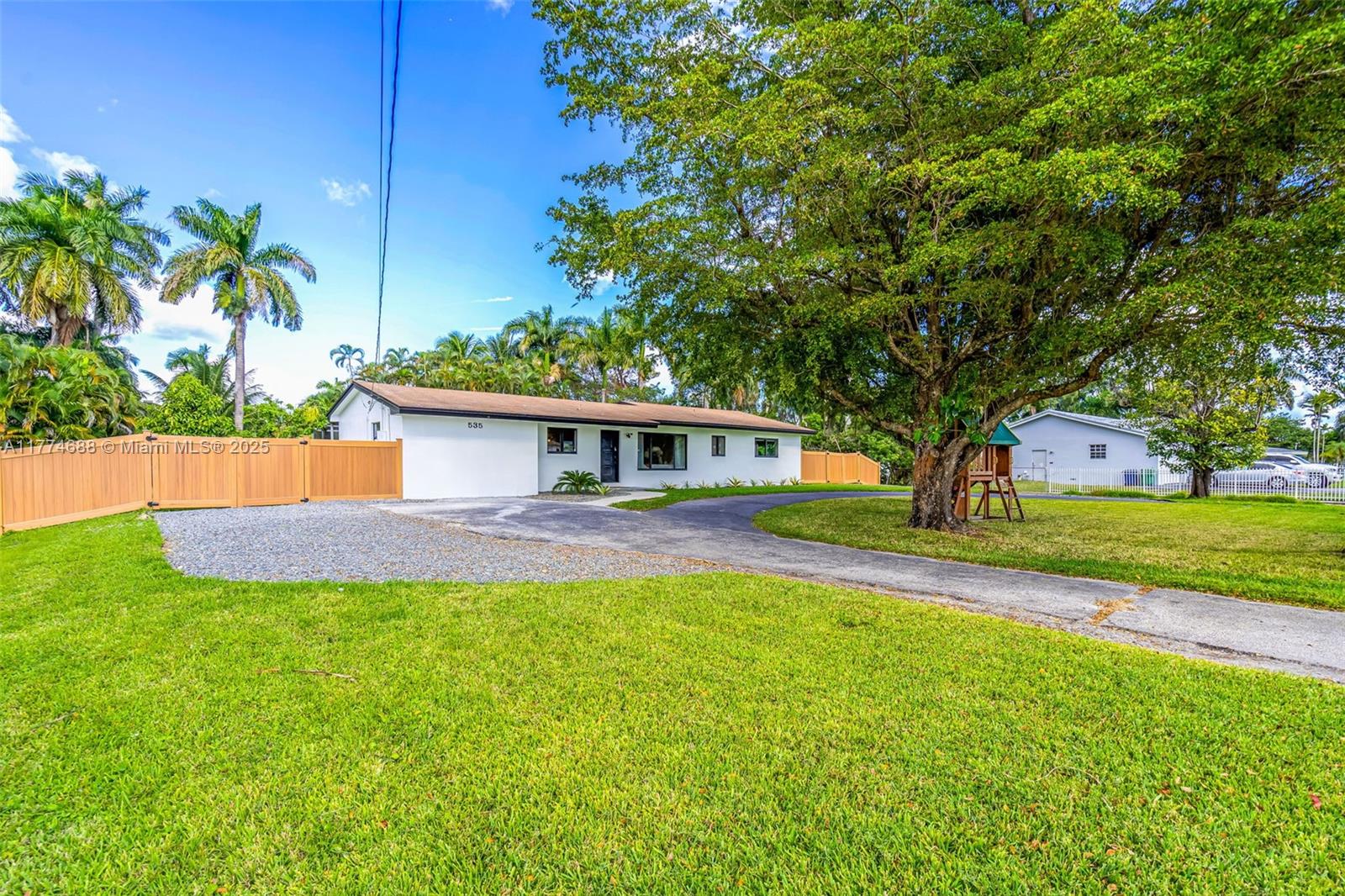 Rental Property at 535 N Biscayne River Dr 1, Miami, Broward County, Florida - Bedrooms: 4 
Bathrooms: 3  - $10,000 MO.