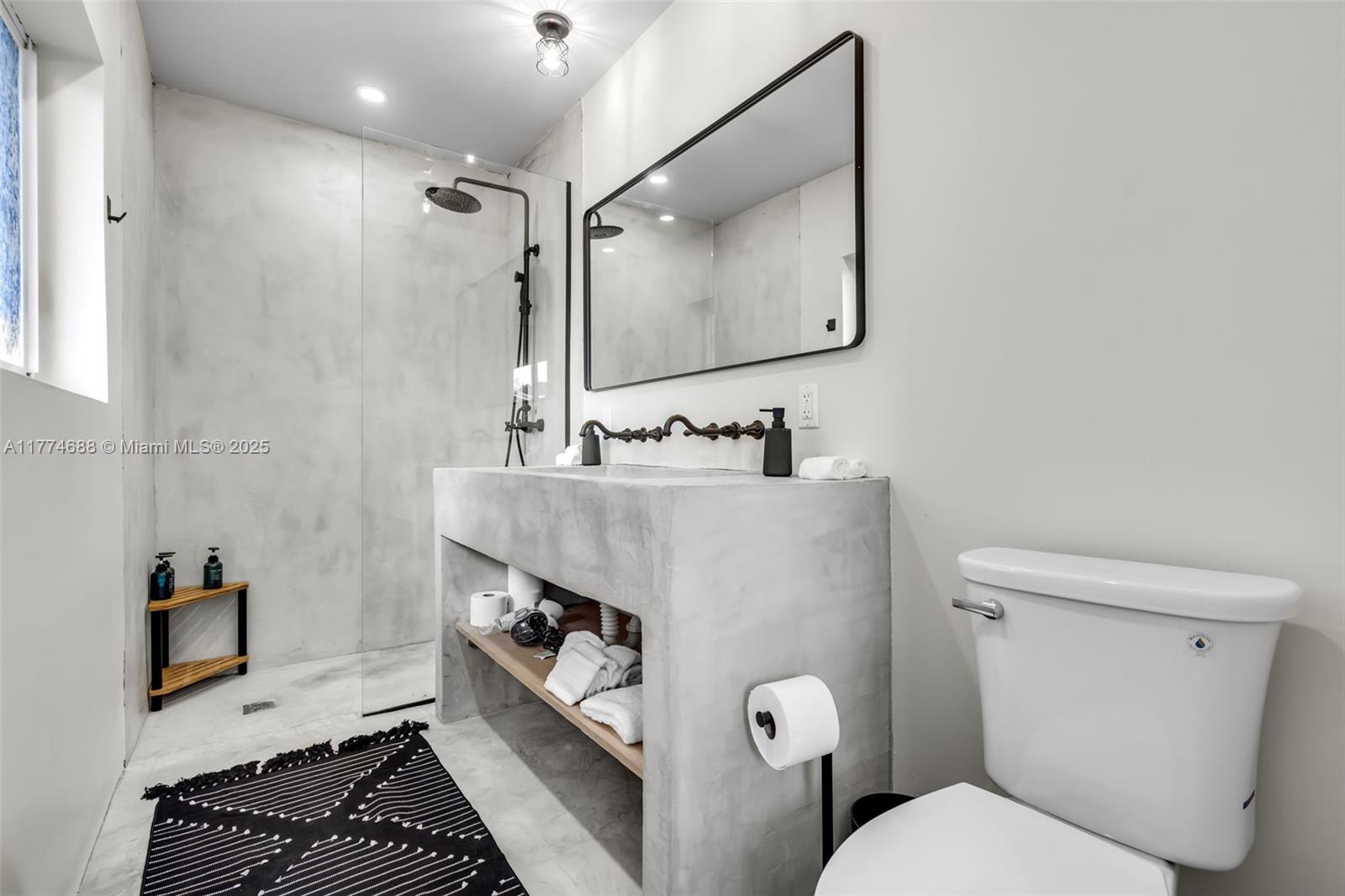 BISC GARDENS SEC B - Residential Lease