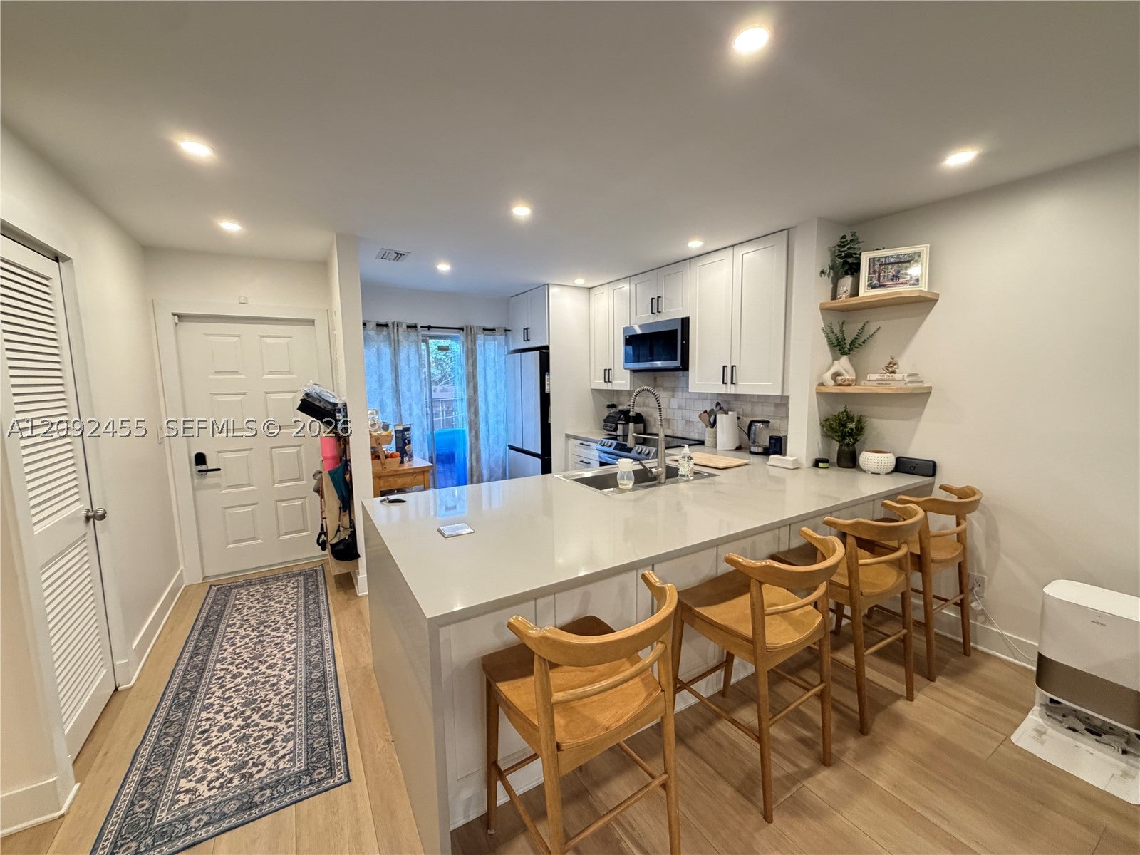844 Banks Rd