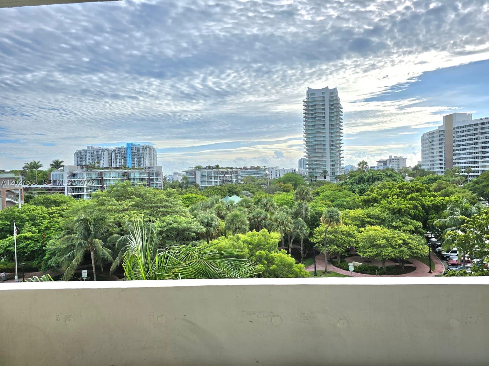 5 Island Ave 5J