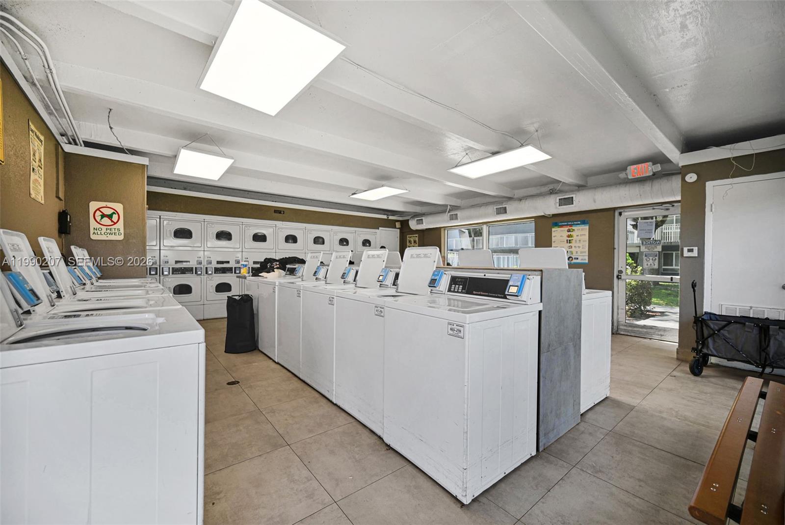 PARADISE POINTE CONDO - Residential