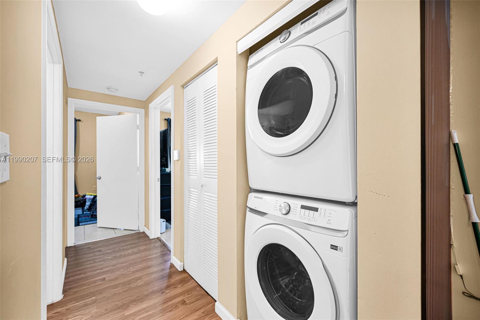 PARADISE POINTE CONDO - Residential