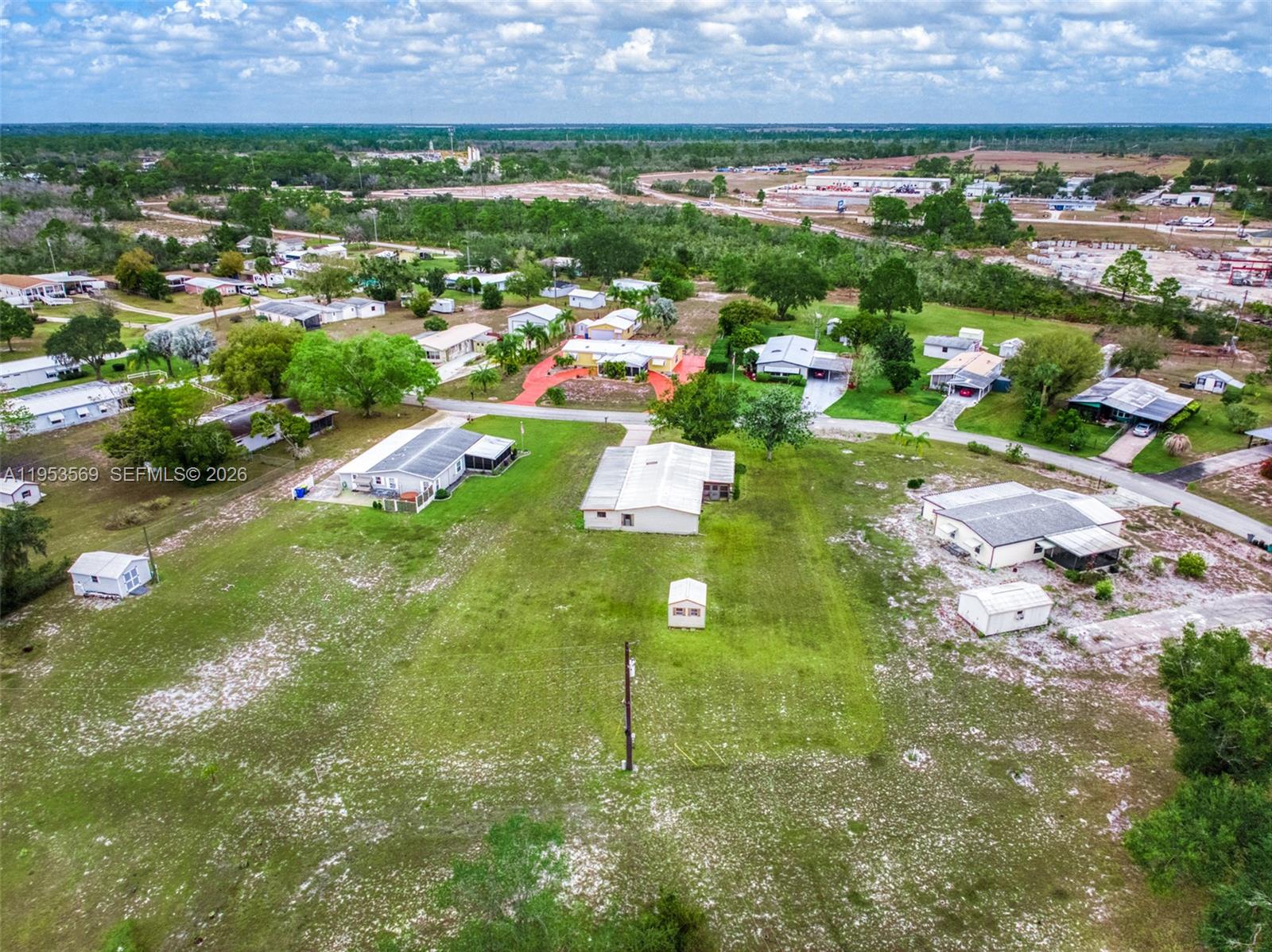 2093.000 - HICKORY RIDGE - Residential