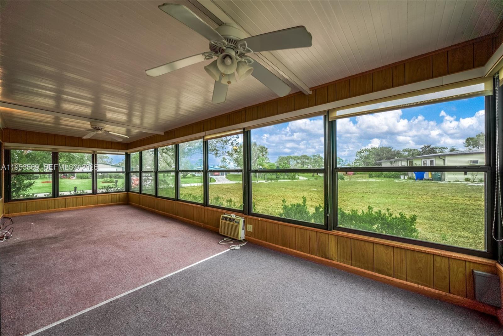 2093.000 - HICKORY RIDGE - Residential