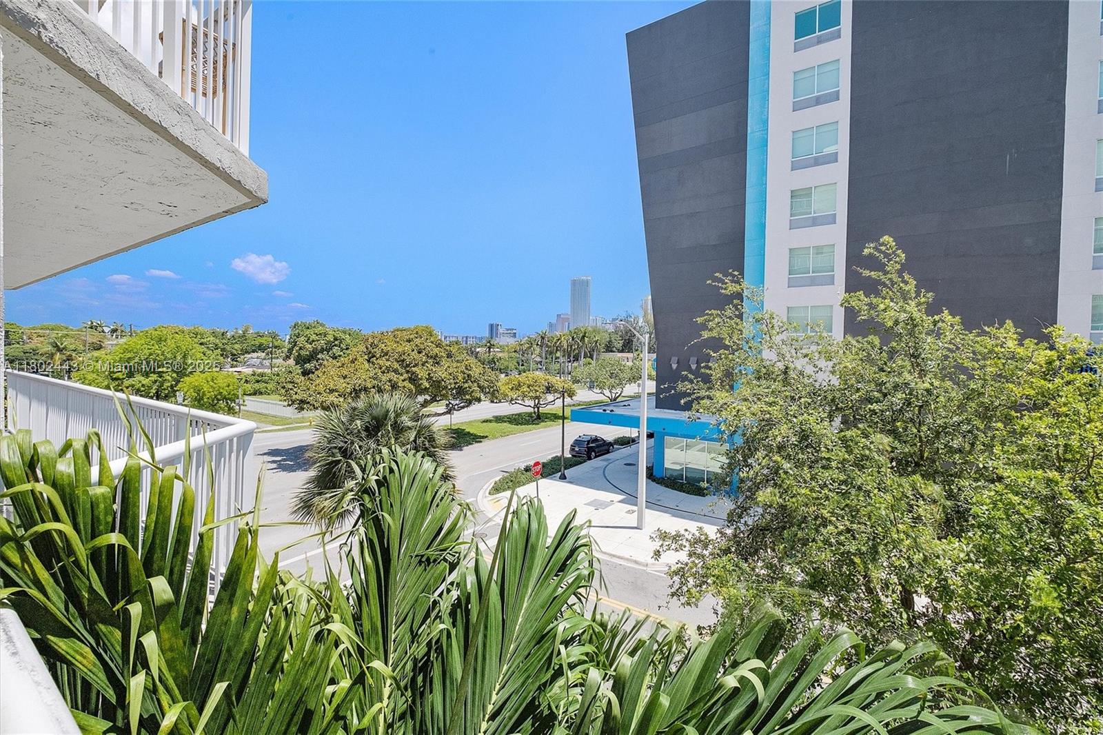 MARQUIS I OF CORAL WAY CO - Residential