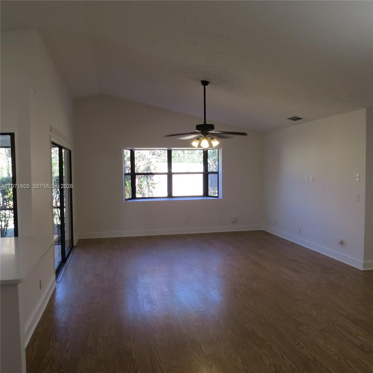 PARKWOOD - Residential