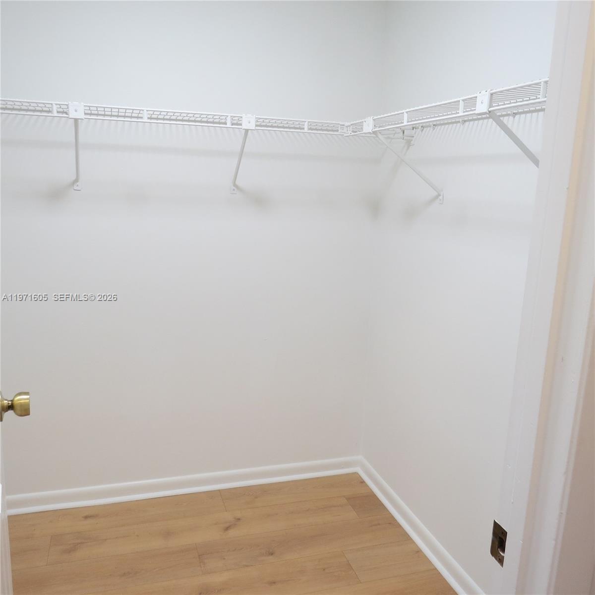 PARKWOOD - Residential