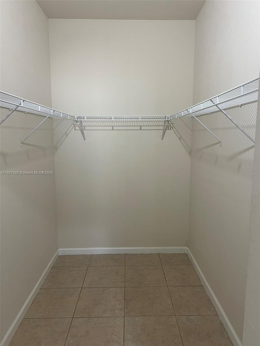 CHAMBERS LAND COMPANY SUB - Residential Lease