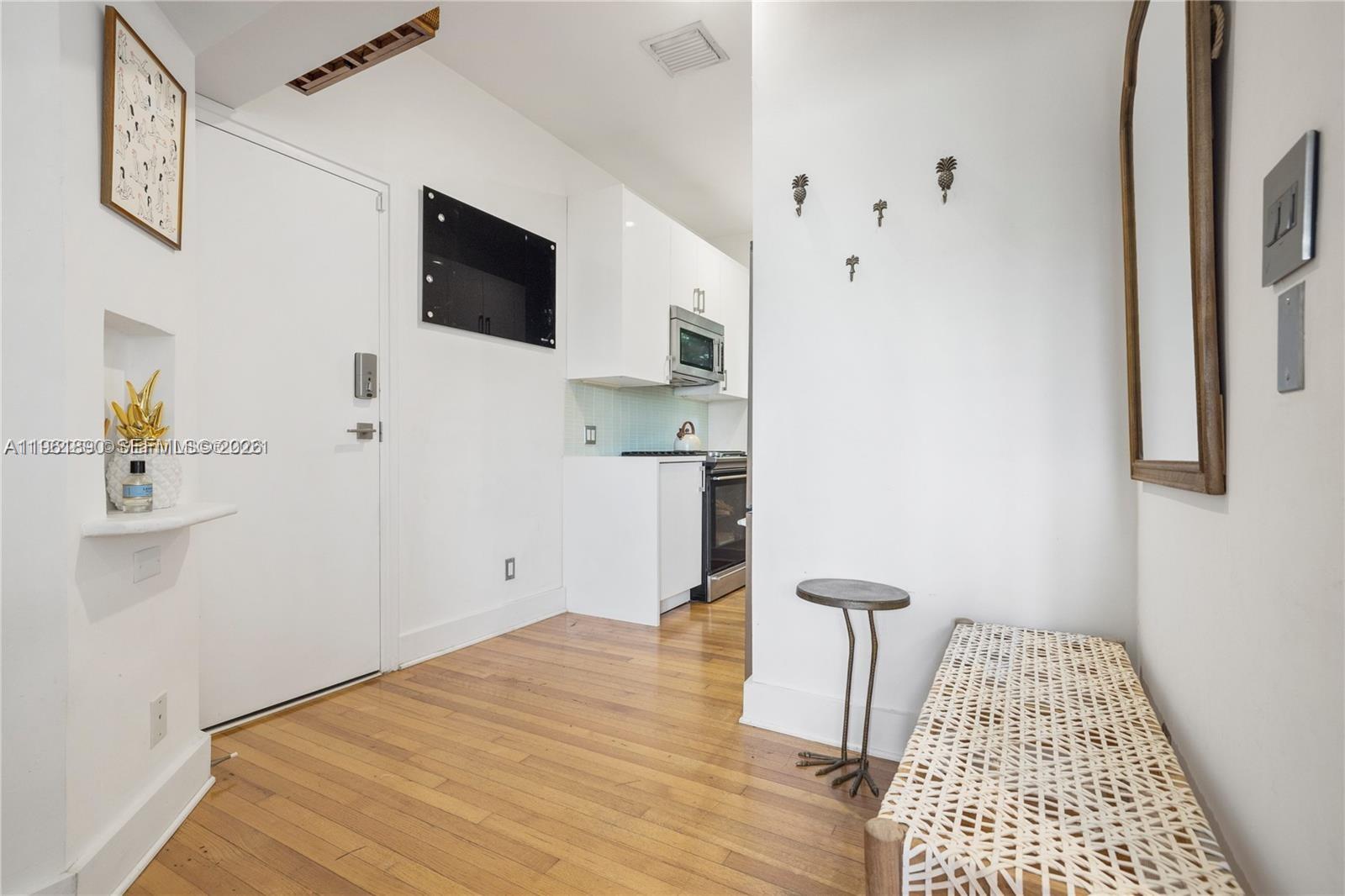 VILLA LUCCA SOUTH CONDO - Residential