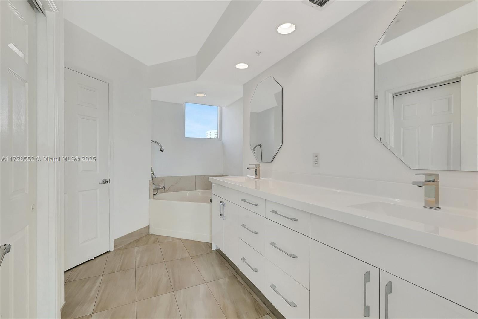 100 HIDDEN BAY CONDO - Residential