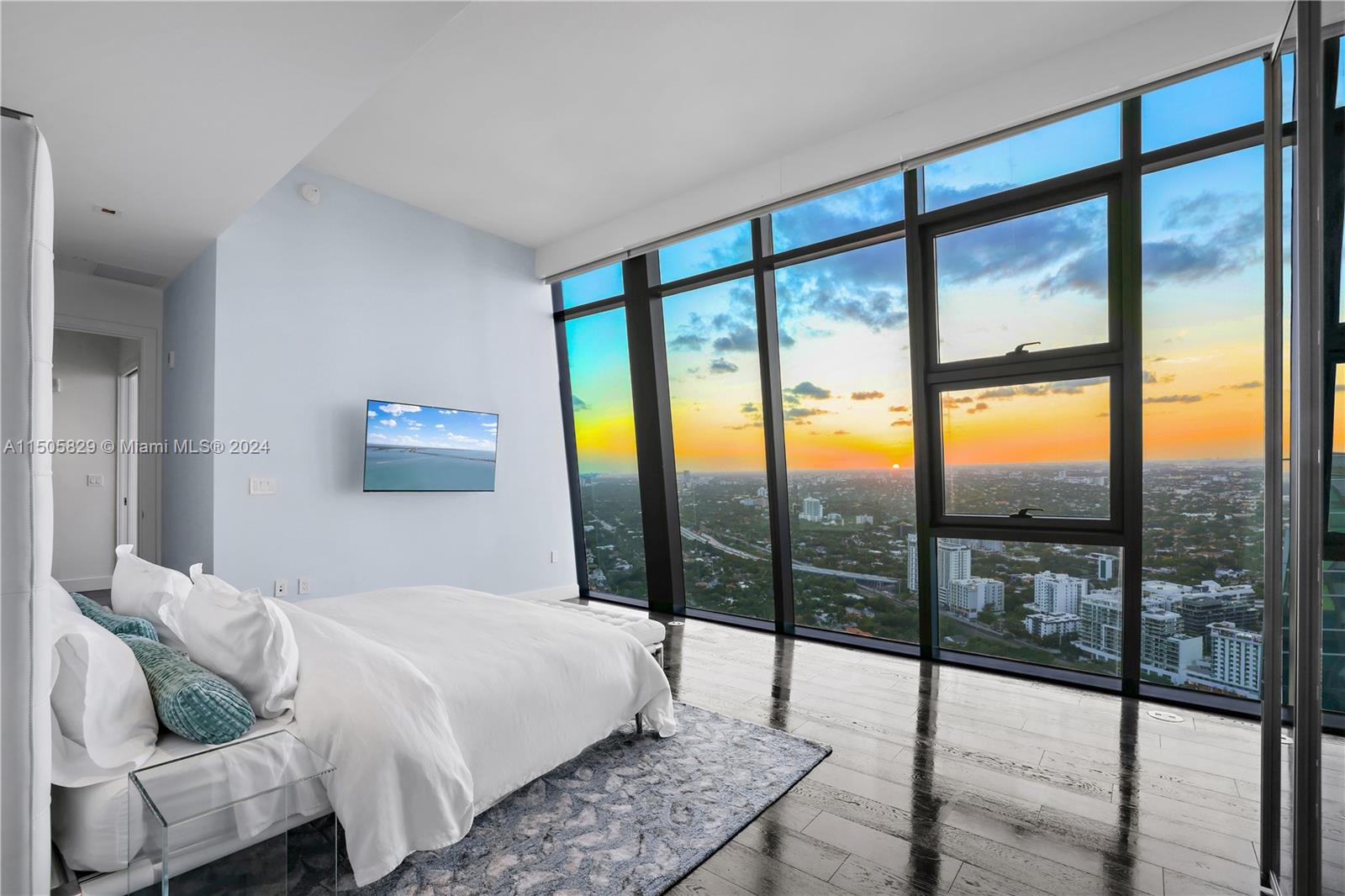 ECHO BRICKELL CONDO - Residential