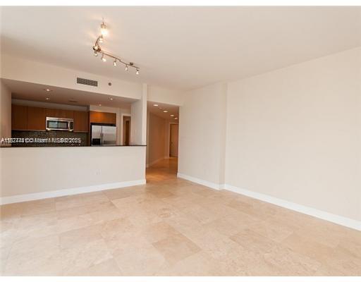 1050 Brickell Ave 1514