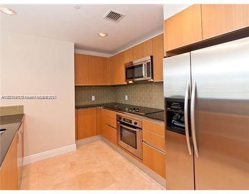 1050 Brickell Ave 1514