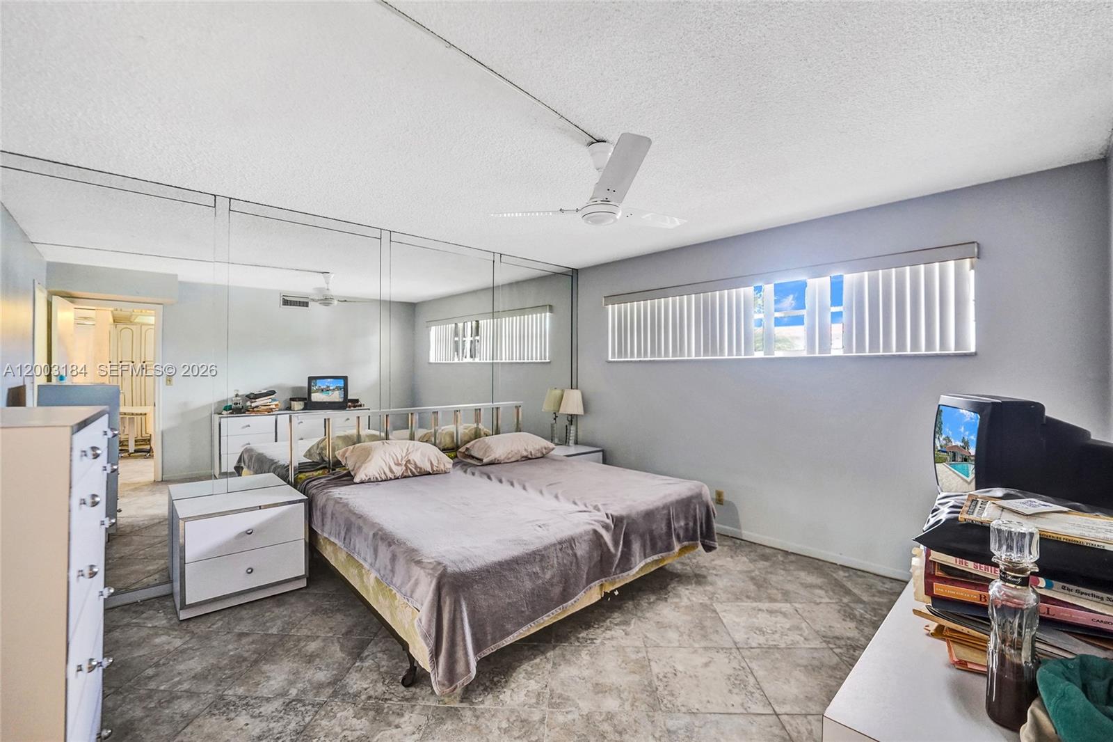 HOLLYBROOK GOLF AND - Residential