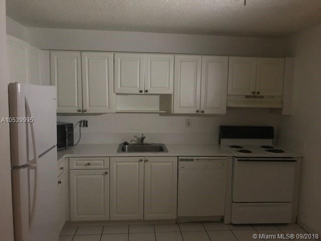 CONDADO REAL - Residential Lease