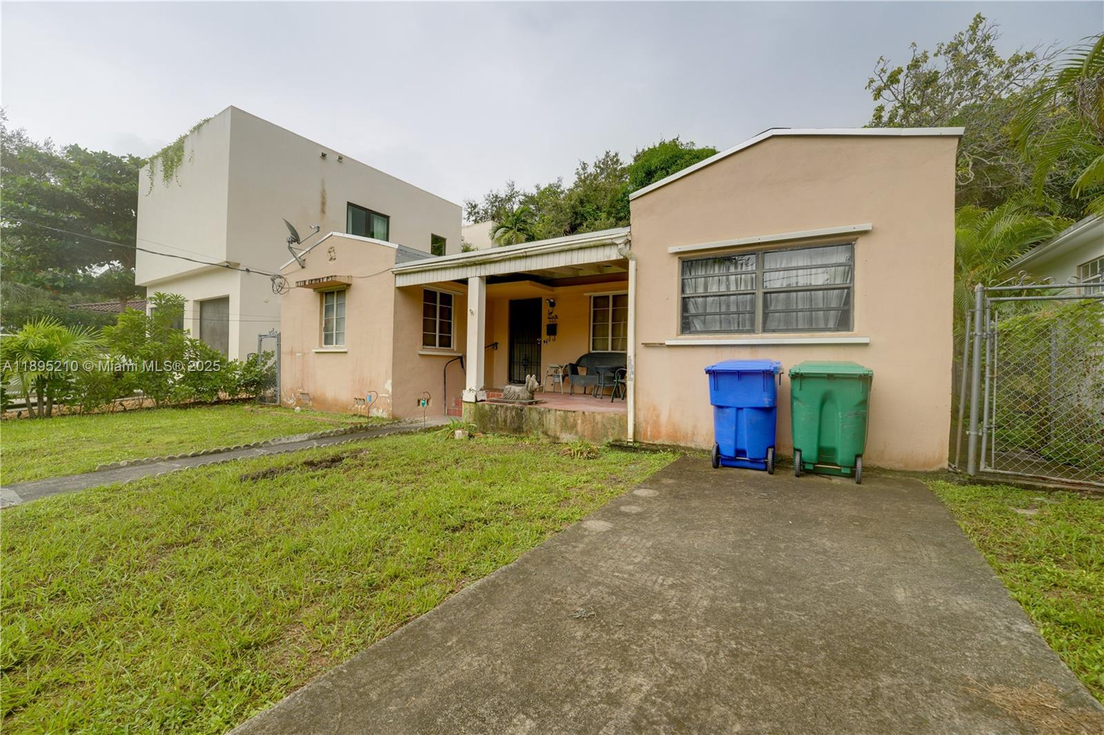 View photos, virtual tours, details... 660 NE 67th St