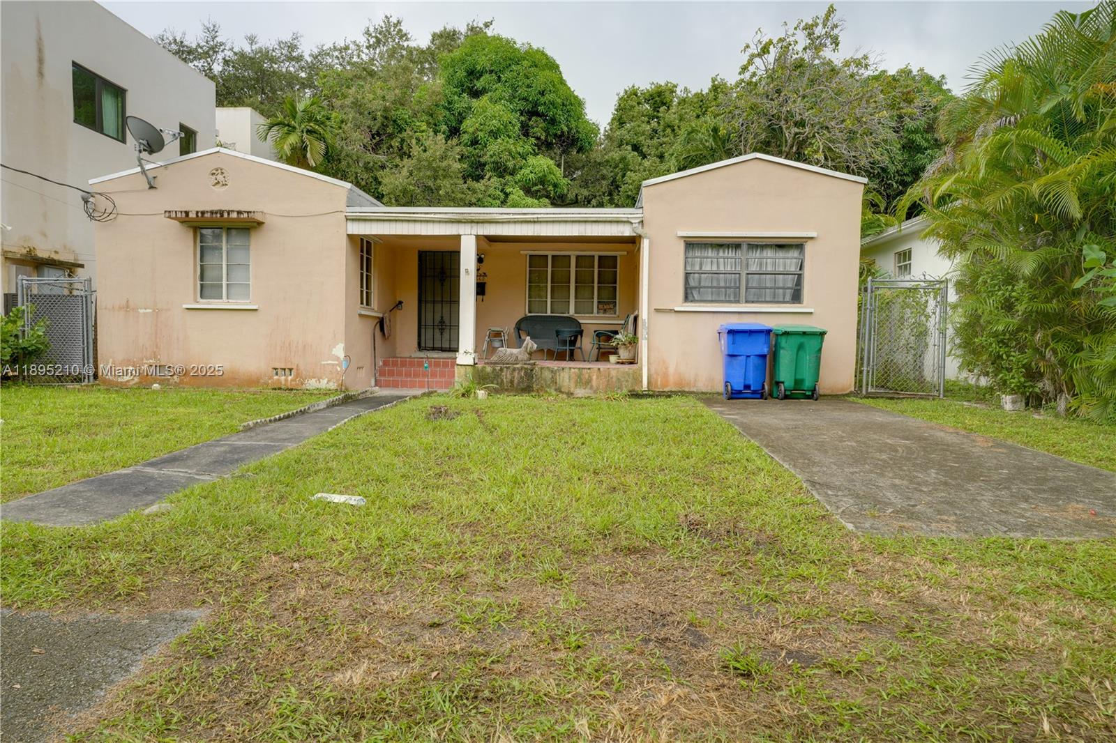 View photos, virtual tours, details... 660 NE 67th St