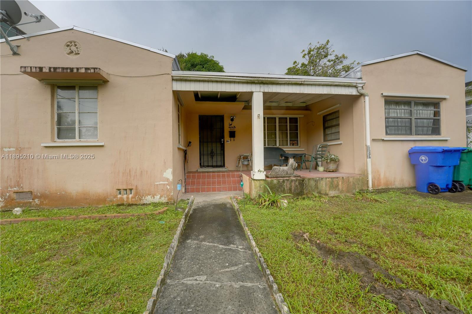 View photos, virtual tours, details... 660 NE 67th St
