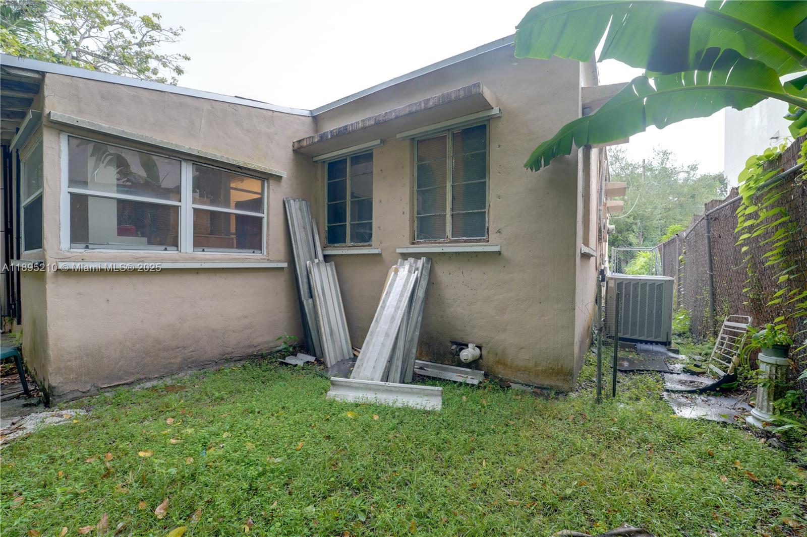SOUTH ELMIRA - Residential