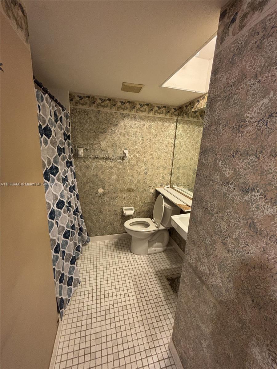 DORAL AT PARK FOREST - Residential