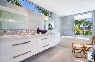 PALM ISLAND - Residential