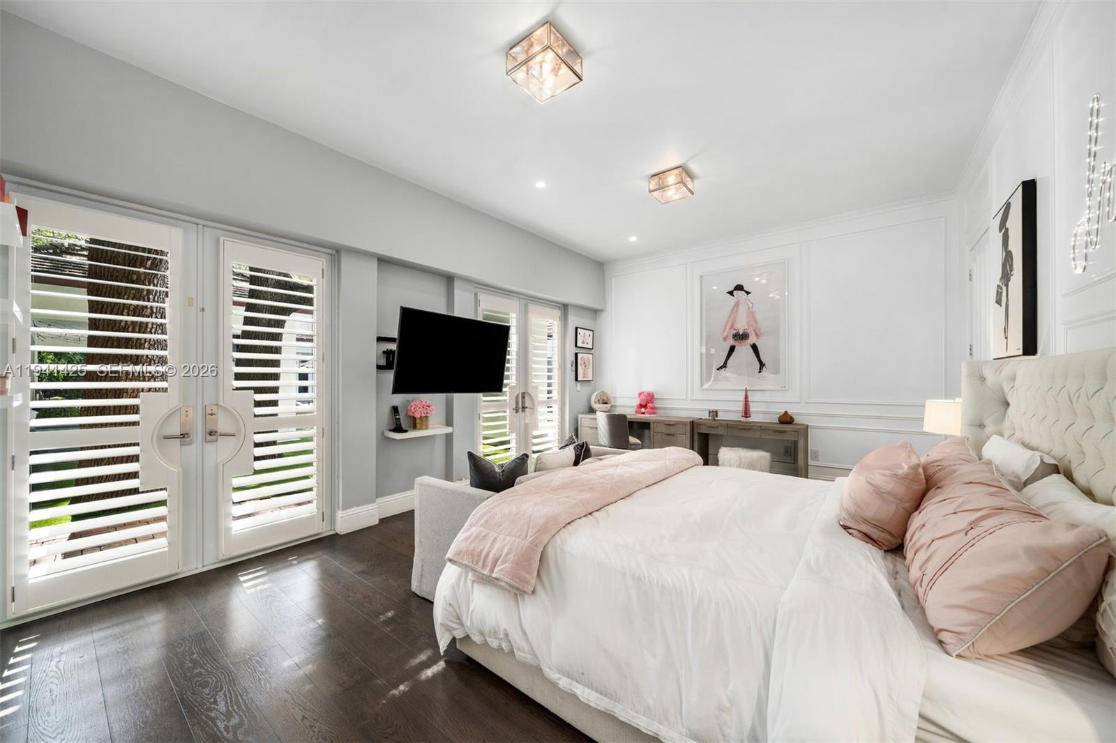 CLEVELAND PARK - Residential