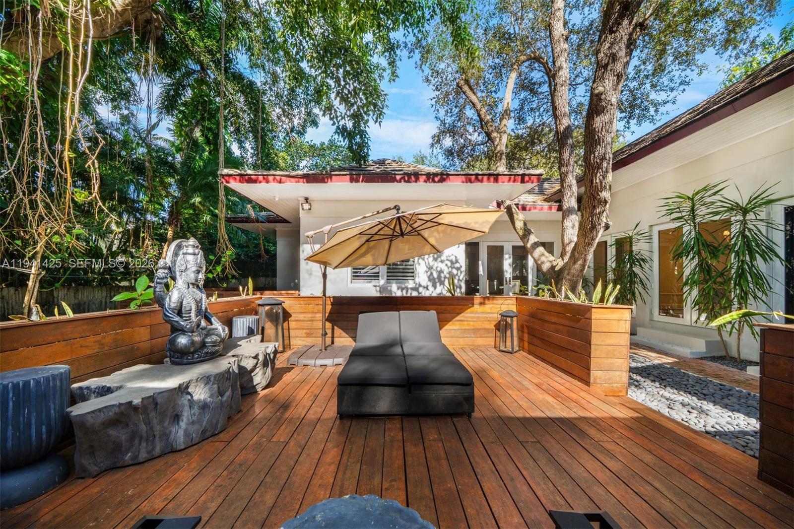 CLEVELAND PARK - Residential