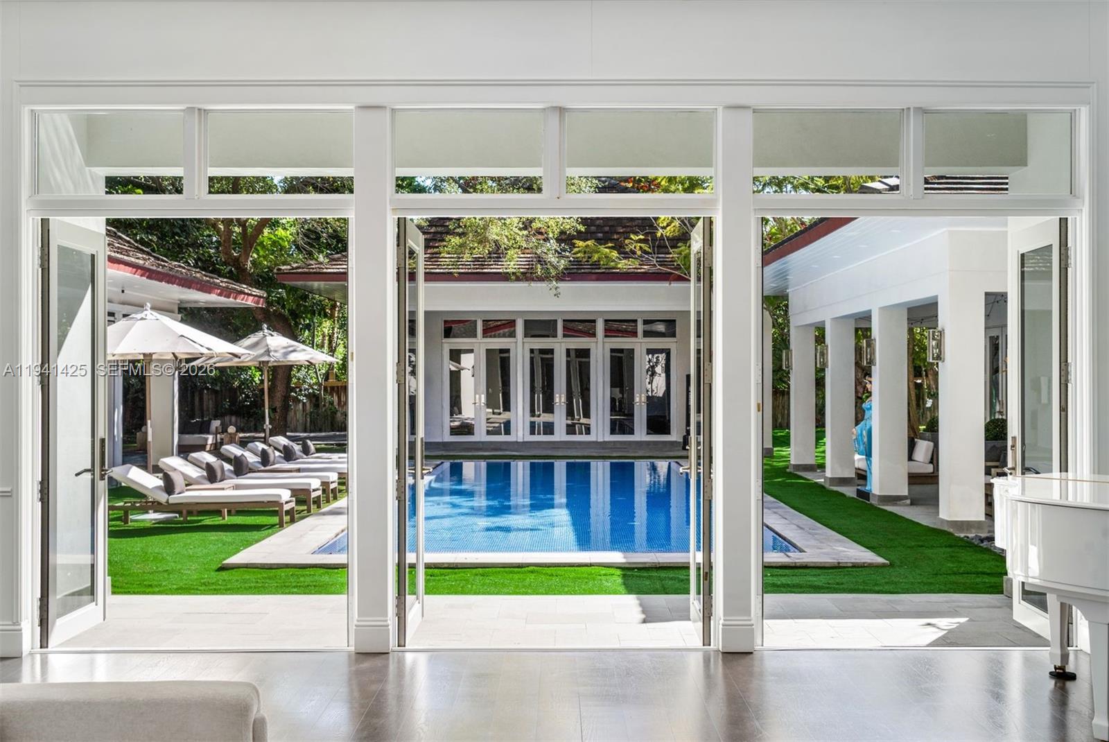 CLEVELAND PARK - Residential